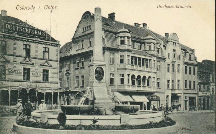 Plik:Fontanna trzech cesarzy ostroda 1.jpg