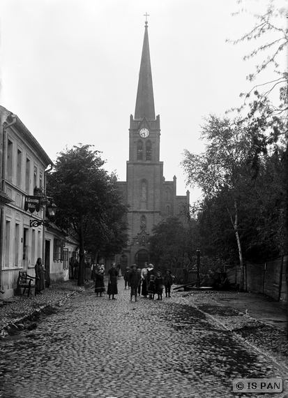 Plik:Kosciol jan wielbark 4.jpg