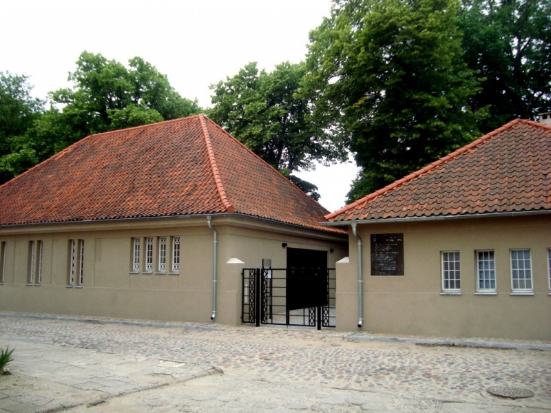 Plik:Bet tahara olsztyn 1.jpg