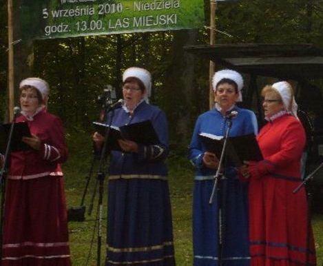 Plik:Biesiada wilenska 7-1.jpg