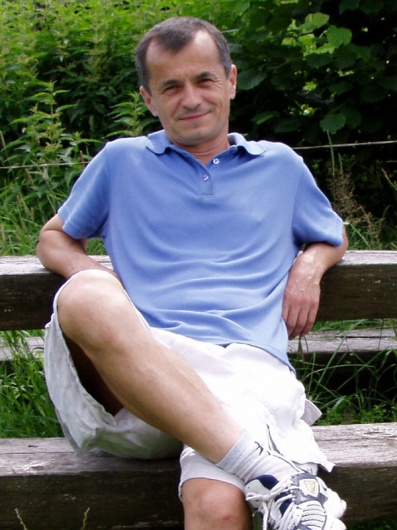 Plik:Krzyskowportret.jpg