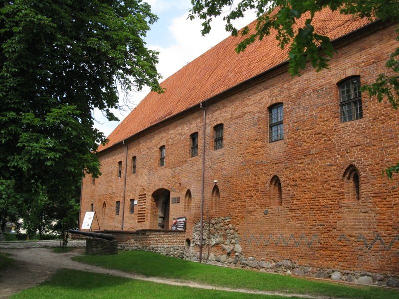 Plik:Muzostr.2.jpg