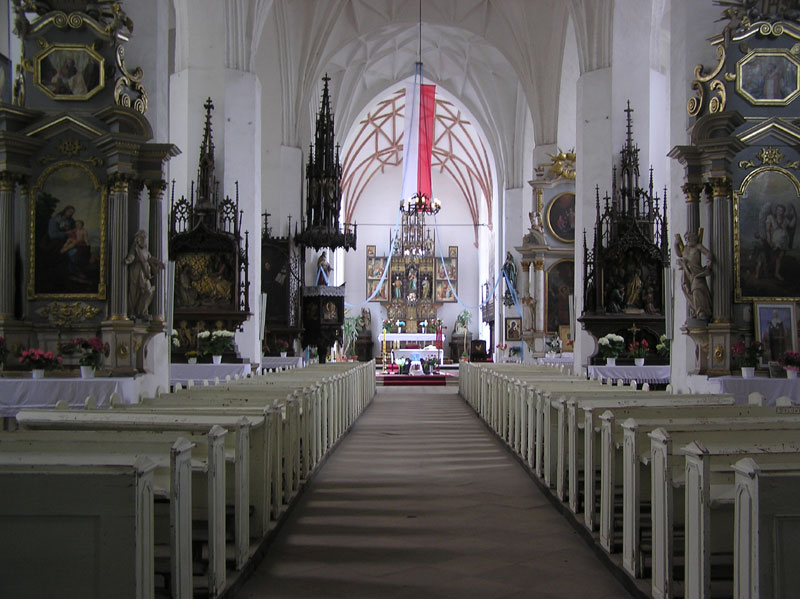 Plik:Kosciol anny barczewo 6.jpg