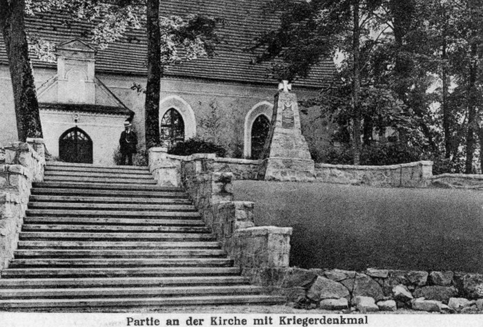 Plik:Pomnik pierwszowojenny banie mazurskie 3.jpg