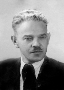 Plik:Bronisław marczyński w 1948.jpg