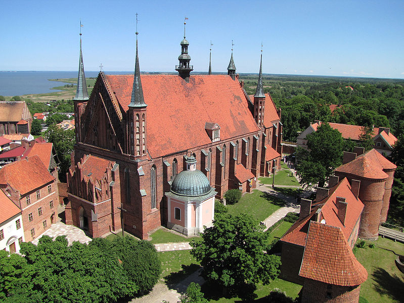 Plik:Frombork katedra.jpg