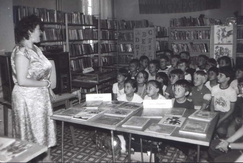Plik:Swieconek regina biblioteka.jpg