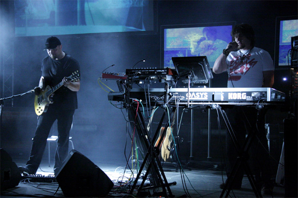 Plik:Electronic2010.jpg