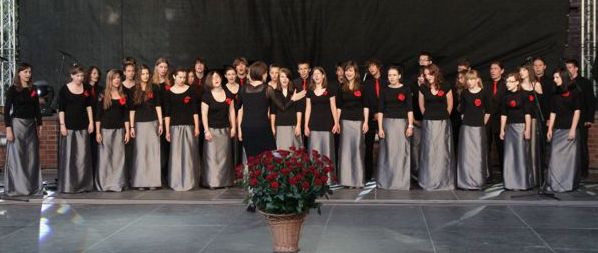 Plik:Juvenum1.jpg