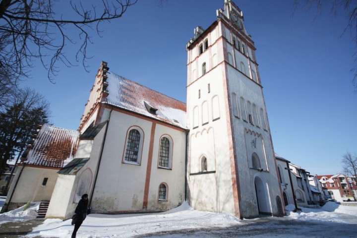 Plik:Kosciol niepokalanego nidzica 1.jpg