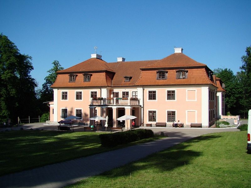 Plik:Palac grazymy 4.jpg