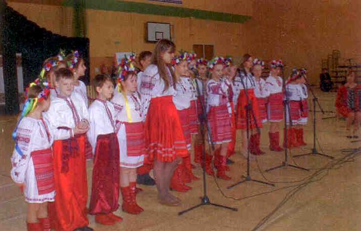 Plik:Skrzynia 25 wystepy 2.jpg