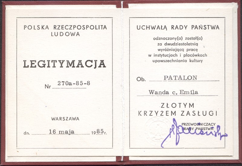 Plik:Wanda patalon krzyz.jpg