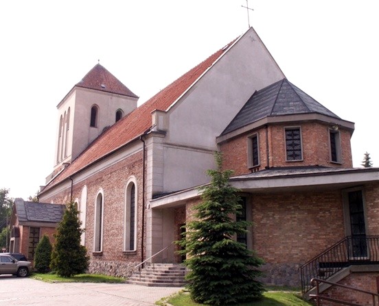Plik:Kosciol savio ostroda 2.jpg