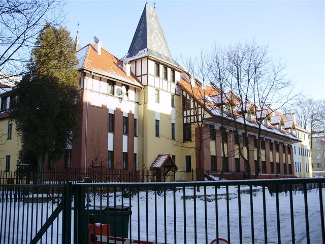 Plik:Instytut2.jpg