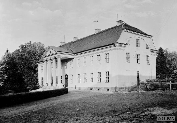 Plik:Dwór w Łankiejmach w roku 1938.jpg