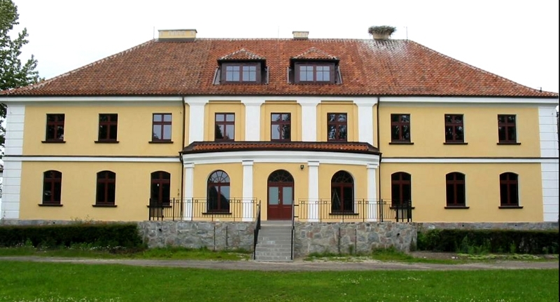 Plik:Zagaje - szkoła podstawowa.jpg