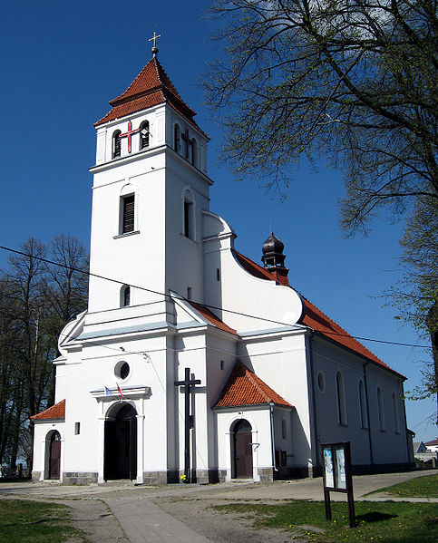 Plik:Kościół pw. Matki Bożej Królowej Różańca Świętego w Iłowie-Osadzie.jpg