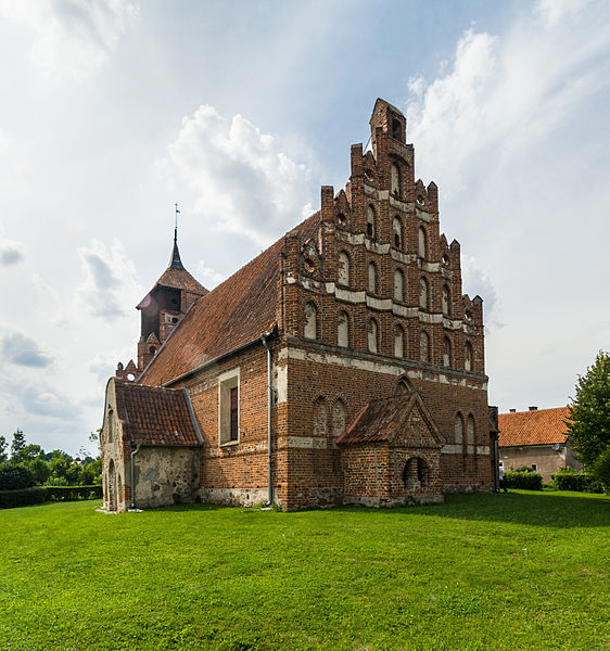 Plik:Kościół w Tłokowie.jpg