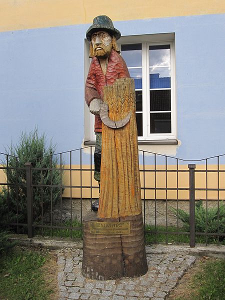 Plik:Świętajno żniwiarz.jpg