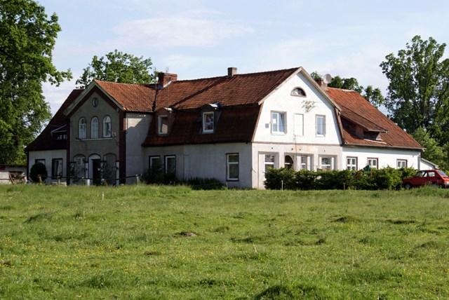 Plik:Dwór w Prętławkach.jpg