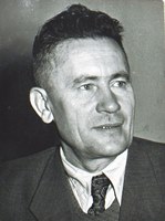 Plik:Pawel wojasMINI.jpg