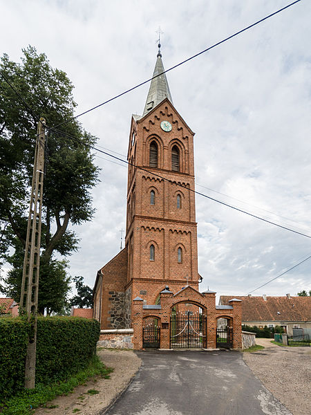 Plik:Parafiakraszewo1.jpg