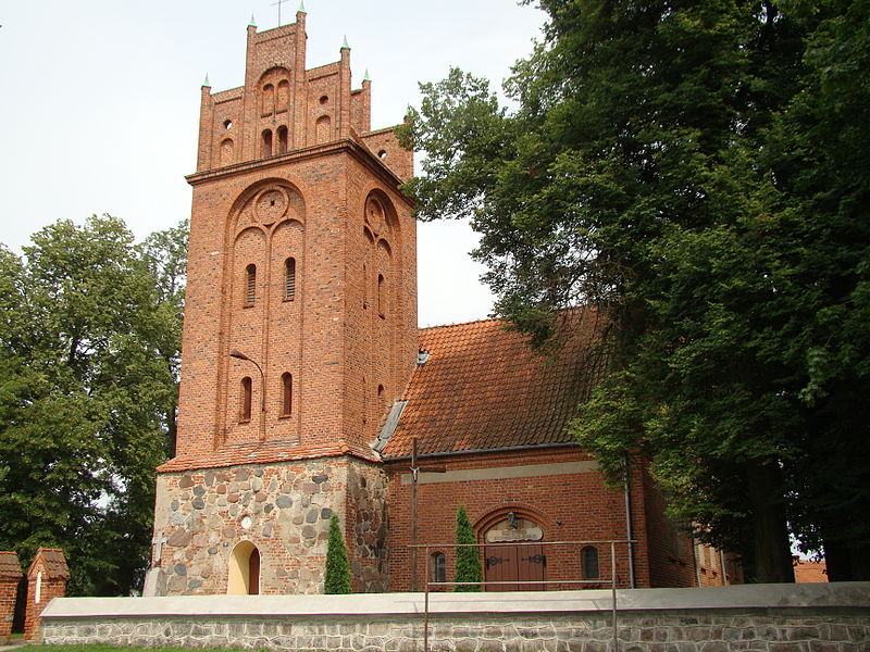 Plik:Kościół pw. św. Małgorzaty w Rogiedlach.jpg
