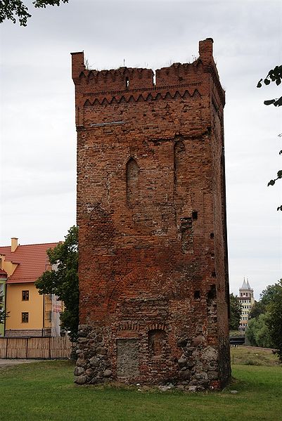 Plik:Wieza bramna braniewo 3.jpg