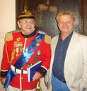 Andrzej Cieślak z Piotrem Obarkiem w salach Muzeum Warmii i Mazur w Olsztynie, 8 grudnia 2014 r.