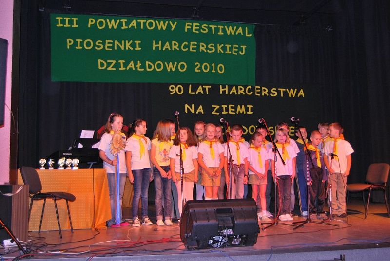 Plik:3harcerski.2.jpg