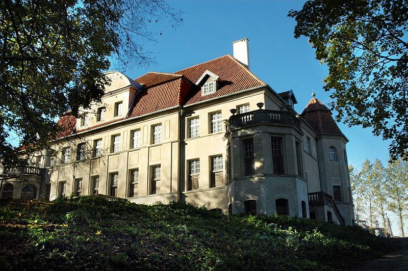 Plik:Palac bialaolecka 4.jpg
