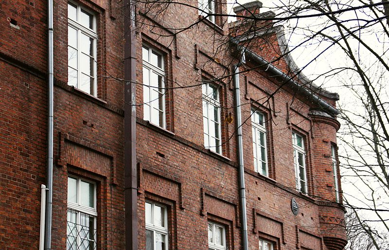 Plik:Szpital mariacki olsztyn 4.jpg