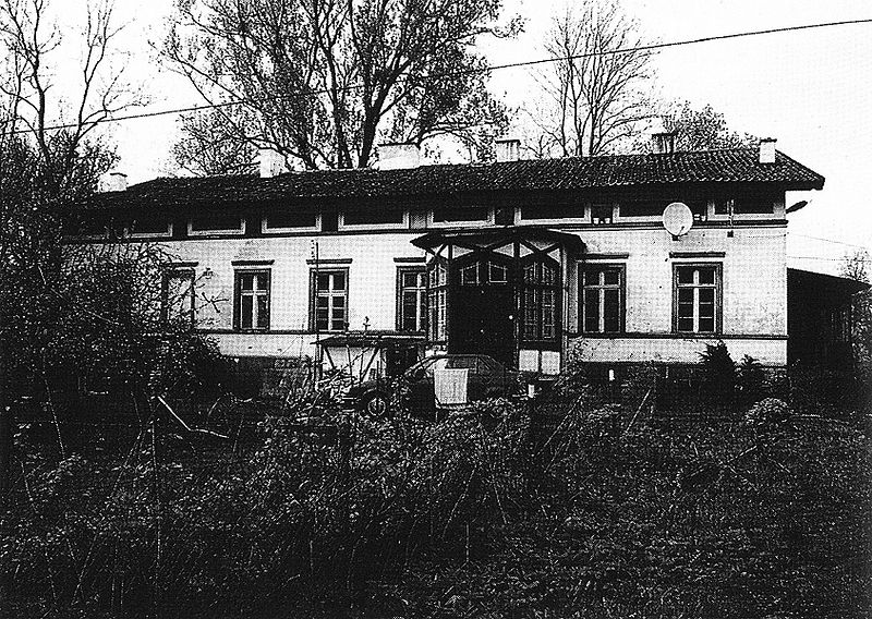 Plik:Dwor tumiany 2.jpg