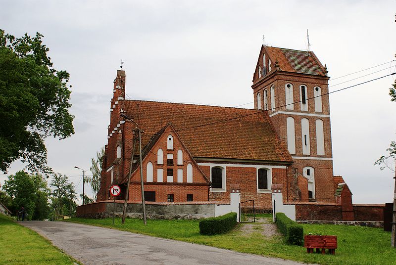 Plik:Kosciol krzyza krekole 1a.jpg