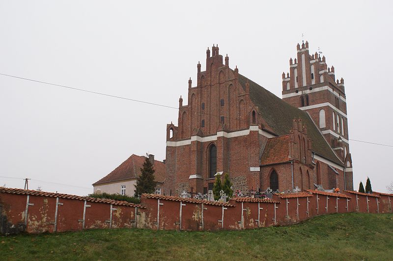 Plik:Kosciol jodok satopy 1a.jpg