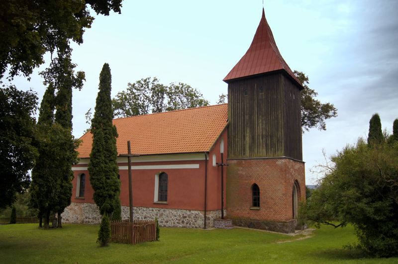 Plik:Kosciol michał blanki 1.jpg