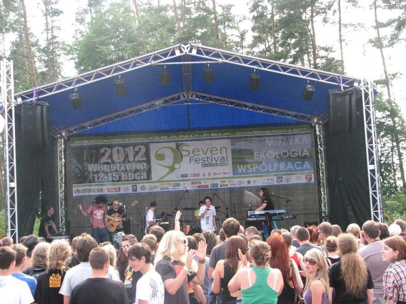Plik:01seven12.jpg