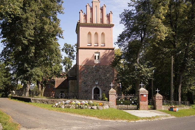 Plik:Kosciol apostolow runowo 1.jpg
