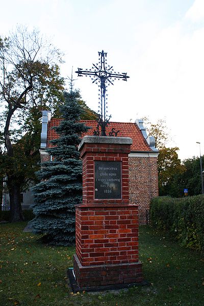 Plik:Zelazny krzyz olsztyn 1.jpg