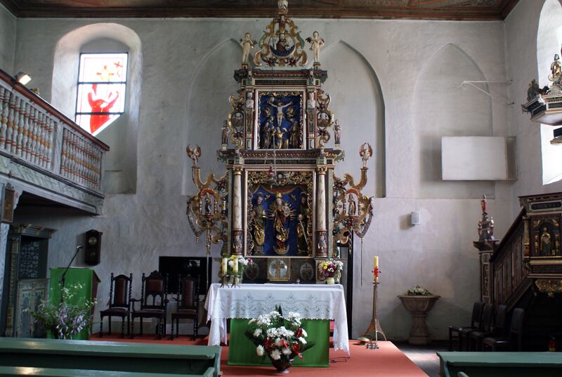 Plik:Parafiaszestno1.jpg