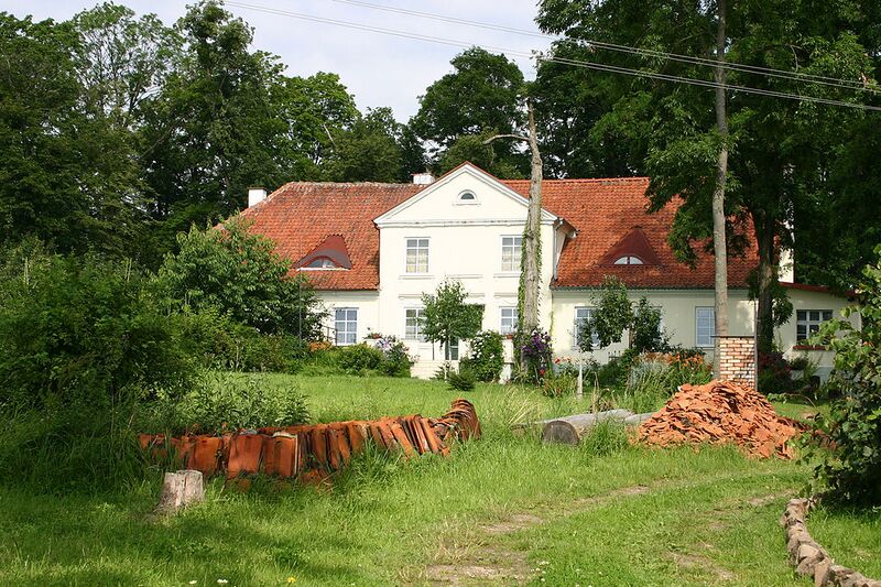 Plik:Dwór w Muławkach.jpg