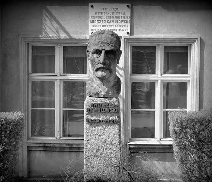 Plik:Pomnik.jpg