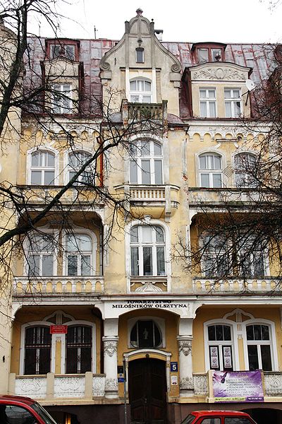 Plik:Gmach konsulatu olsztyn 2.jpg