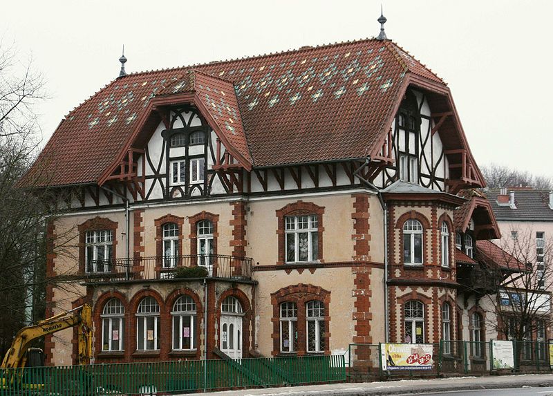 Plik:Willa hermenau 2.jpg