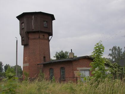 Kolejowa wieża wodna w Muszakach gm. Nidzica. Fot. Adam Płoski
