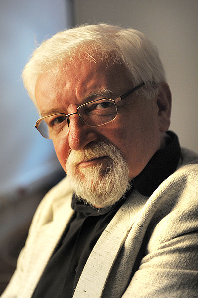 Plik:Edward cyfus portret2.jpg