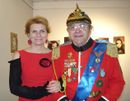 Andrzej Cieślak z Iwoną Bolińską-Walendzik na wernisażu jej prac w Galerii Rynek MOK-u, 28 listopada 2014 r.