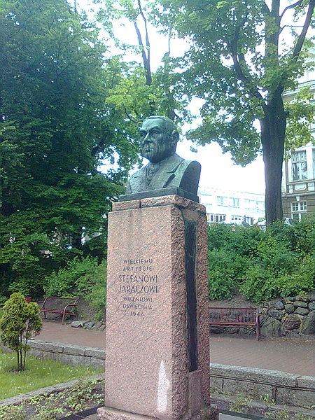 Plik:Jaracz.jpg