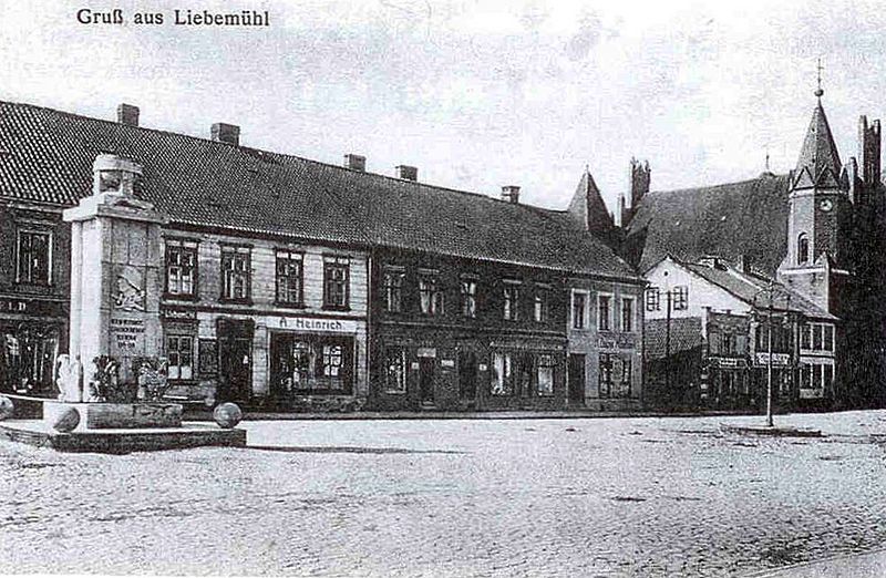 Plik:Kosciol bartlomiej milomlyn 4.jpg